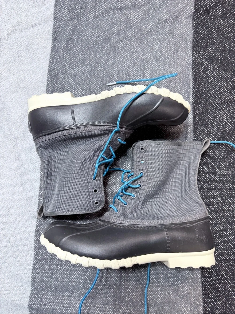 Native Shoes Women’s sz 9 Jimmy Boots